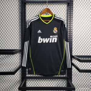 Camiseta de fútbol retro de manga larga negra del Real Madrid para la temporada 2010-2011 (visitante)