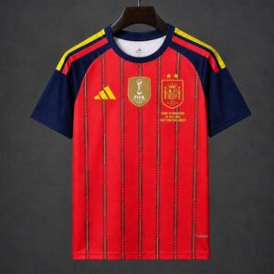 Camiseta de local de España 2026 de 2 estrellas con parche de campeón.