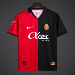 Camiseta local del Mallorca 26/27